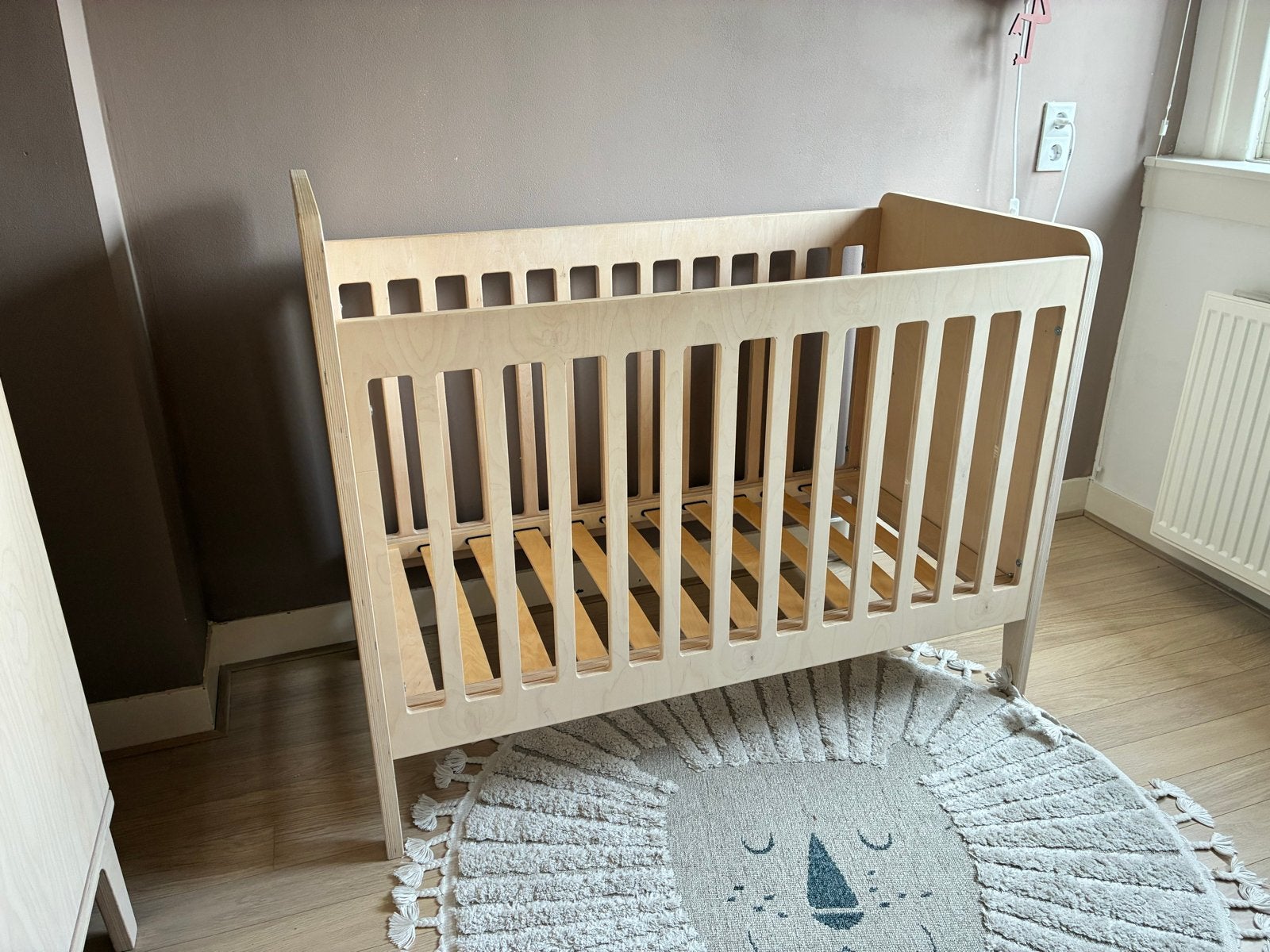Kidsmill Ledikant - Zo goed als nieuw, Kinderen en Baby's, Babywiegjes en Ledikanten, Ophalen, Zo goed als nieuw, Ledikant