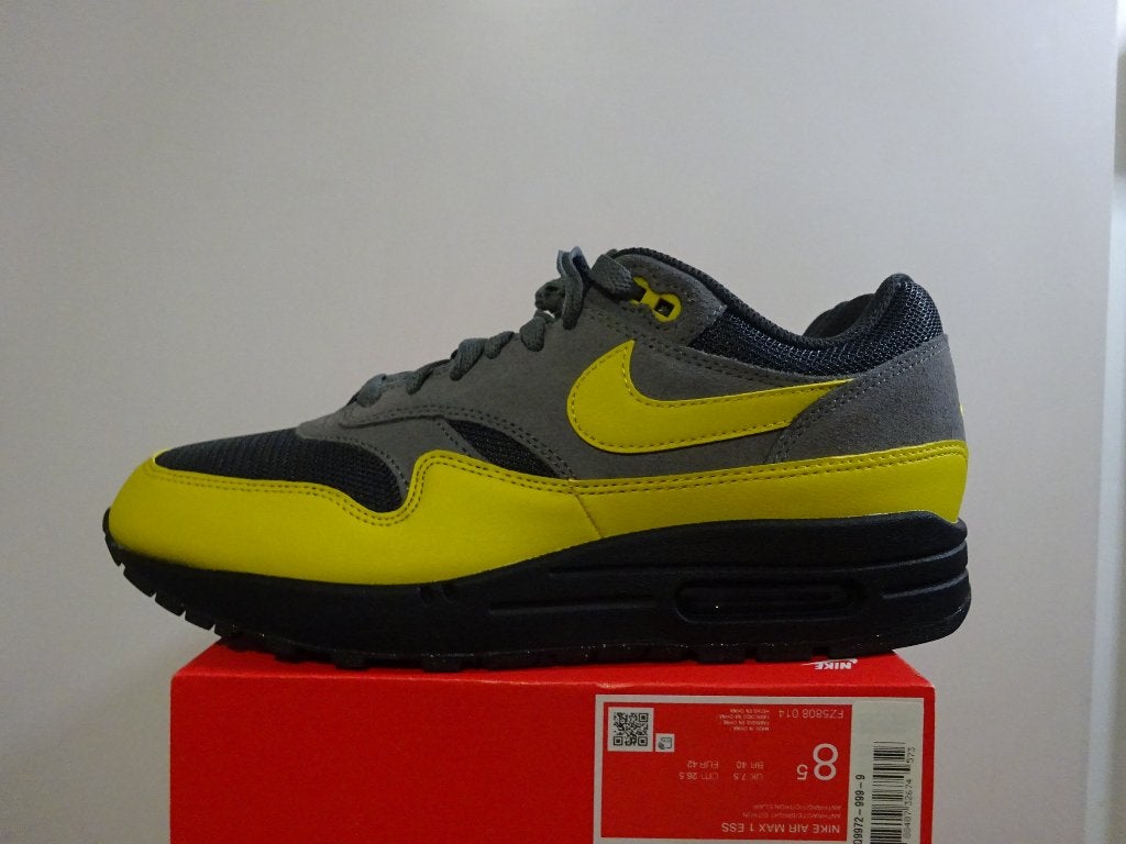 Nike Air Max 1 Batman (No box) Maat 42, Zwart, Nike, Nieuw, Ophalen of Verzenden