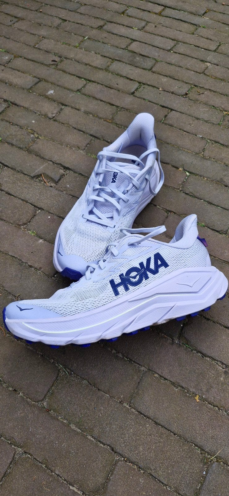 zgan Hoka Challenger 8 dames trail/wandelschoen mt 40 2/3, Hardloopschoenen, Zo goed als nieuw, Hardlopen, Ophalen