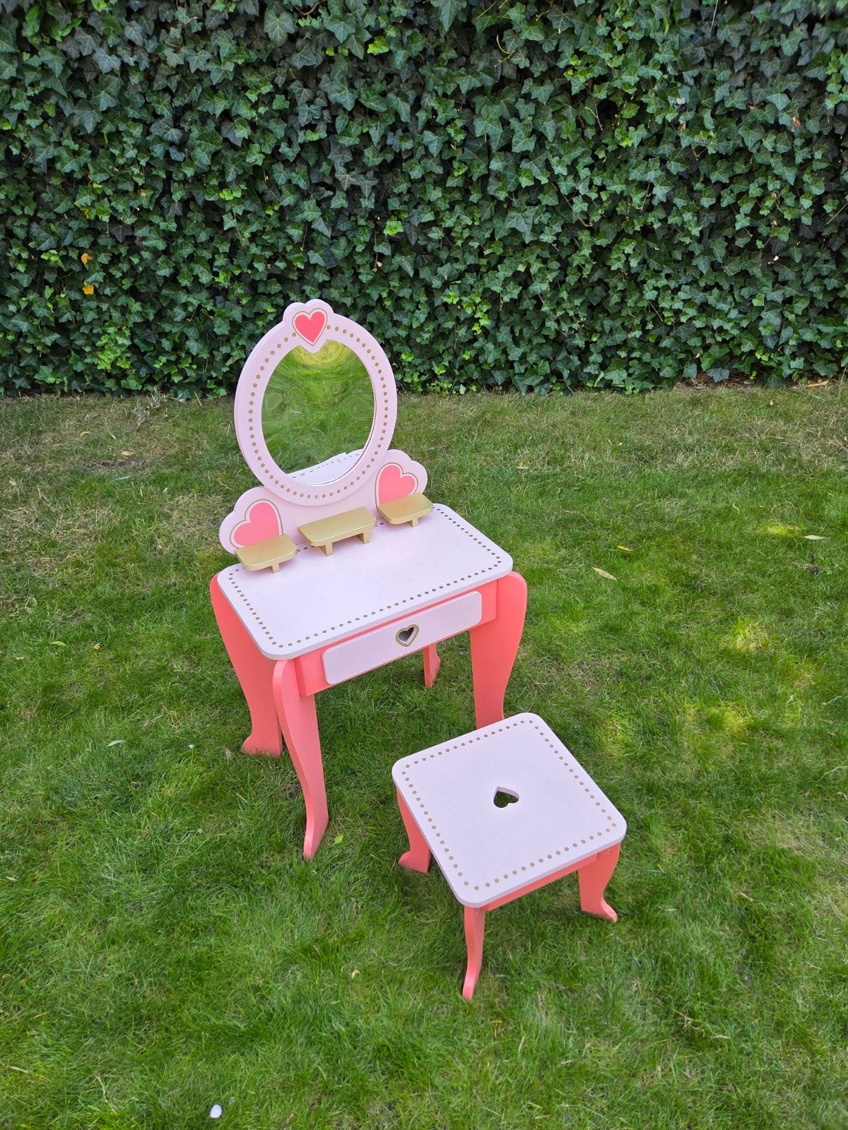 Roze kaptafel met krukje, Ophalen, Zo goed als nieuw, Toebehoren