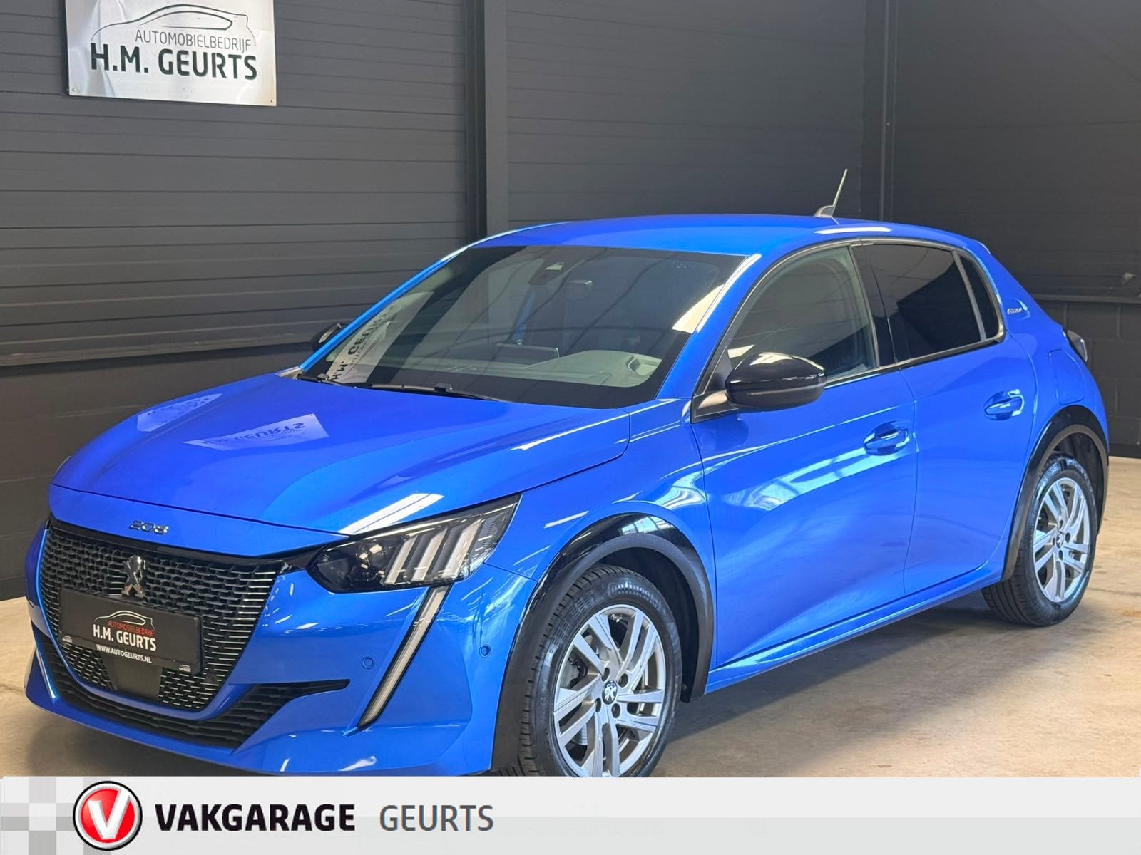Peugeot 208 1.2 GT Line | Camera | CarPlay | LED | 3D Cockpi, Auto's, Peugeot, Voorwielaandrijving, 101 pk, Gebruikt, Zwart
