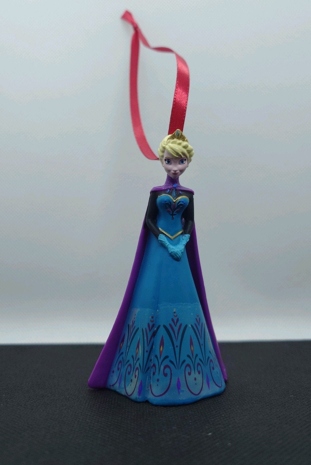 Disney Frozen Elsa Elza kerst ornament hanger kerstbal, Ophalen of Verzenden, Zo goed als nieuw