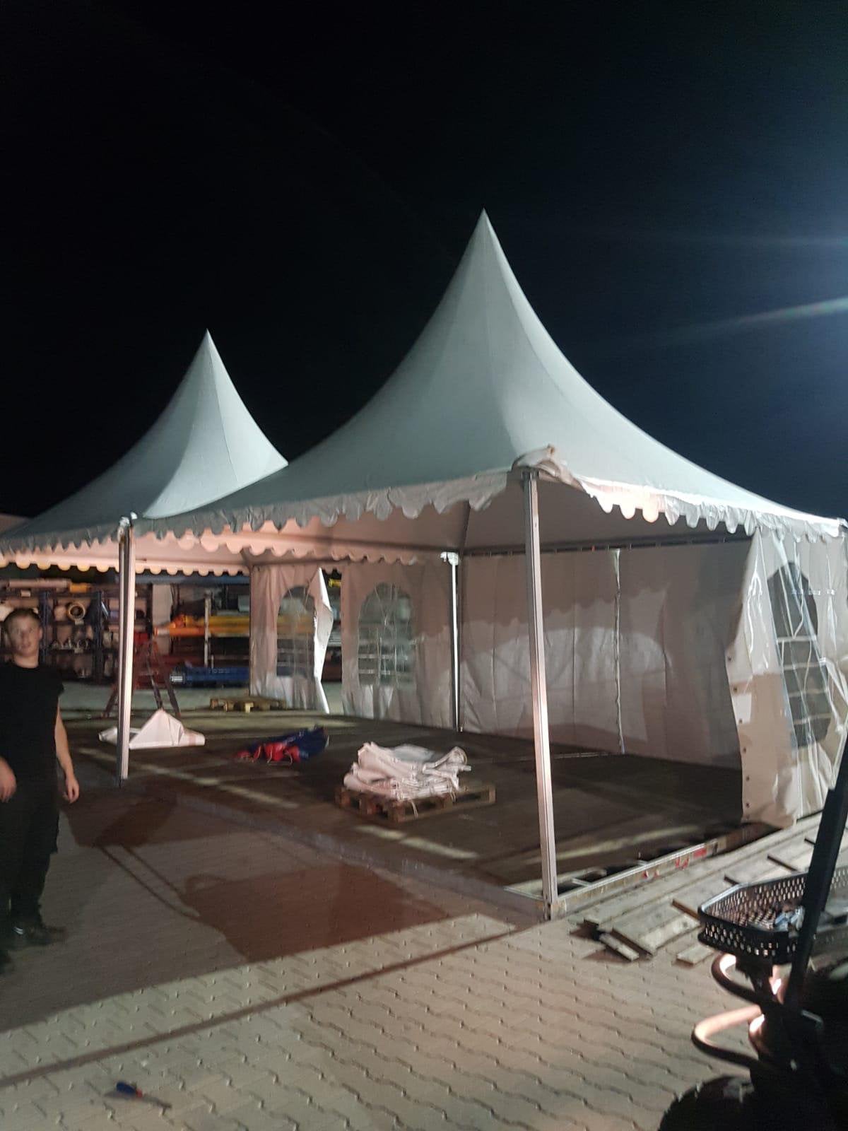 Pagode tenten, Ophalen, Gebruikt