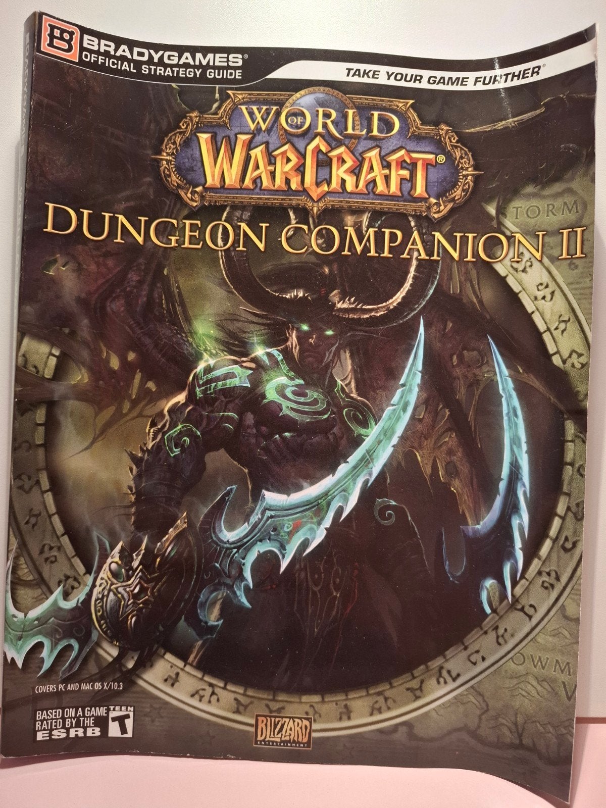 World of Warcraft Dungeon Companion II Strategiegids, Ophalen of Verzenden, Zo goed als nieuw