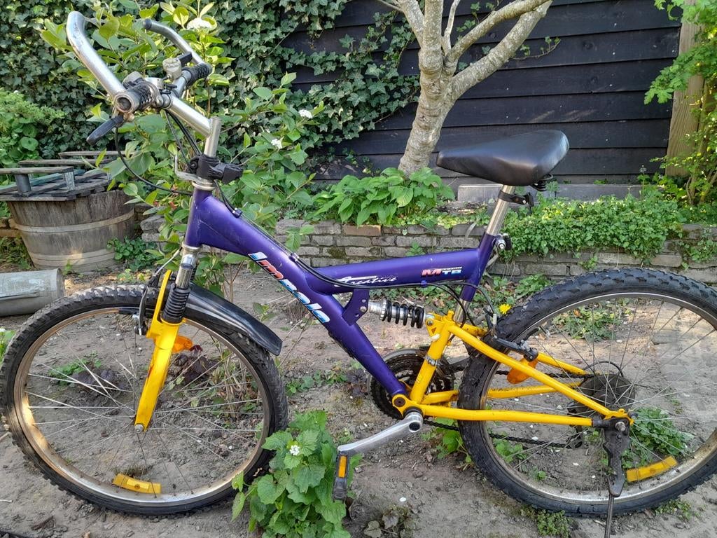Stoere paars-gele mountainbike met vering, Fietsen en Brommers, Fietsen | Mountainbikes en ATB, Gebruikt, Heren, Overige merken