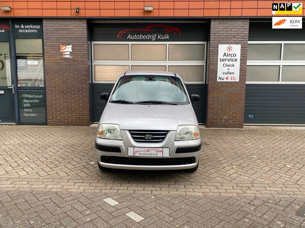 Hyundai Atos 1.1i Active Cool unieke km 71.397 nap, Voorwielaandrijving, Stof, Gebruikt, 31 €/maand
