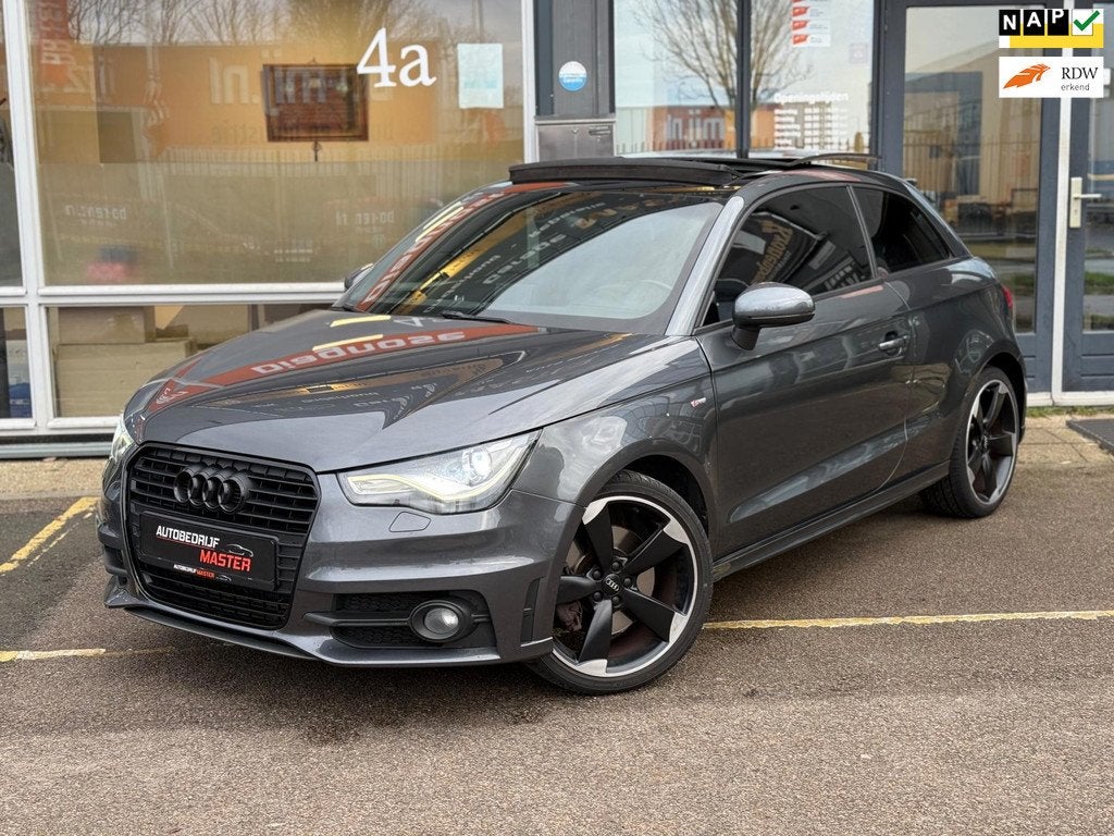 Audi A1 1.4 TFSI Sport S-Line | Pano | Navi | Led | Automaat, Euro 6, 4 cilinders, 4 stoelen, Leder en Stof
