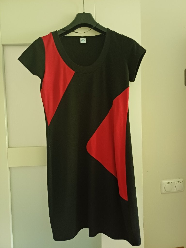 Mooie soepele jurk mt M van M&S mode, Kleding | Dames, Maat 38/40 (M), Overige kleuren, Ophalen of Verzenden, Zo goed als nieuw