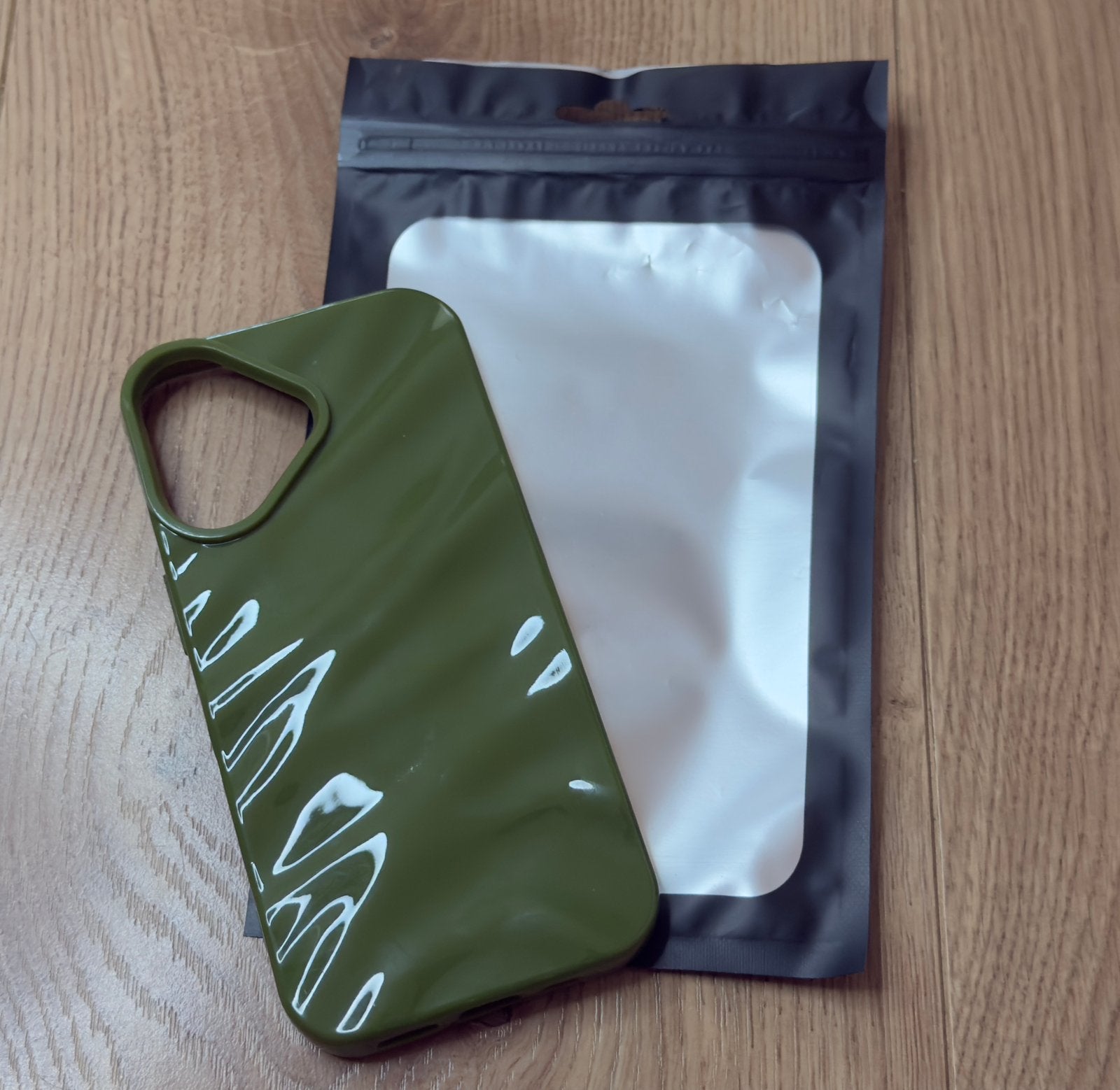 Elite Premium 3D 'Water Ripple' Case - iPhone 16 (New), Verzenden, IPhone 16, Nieuw, Hoesje of Tasje