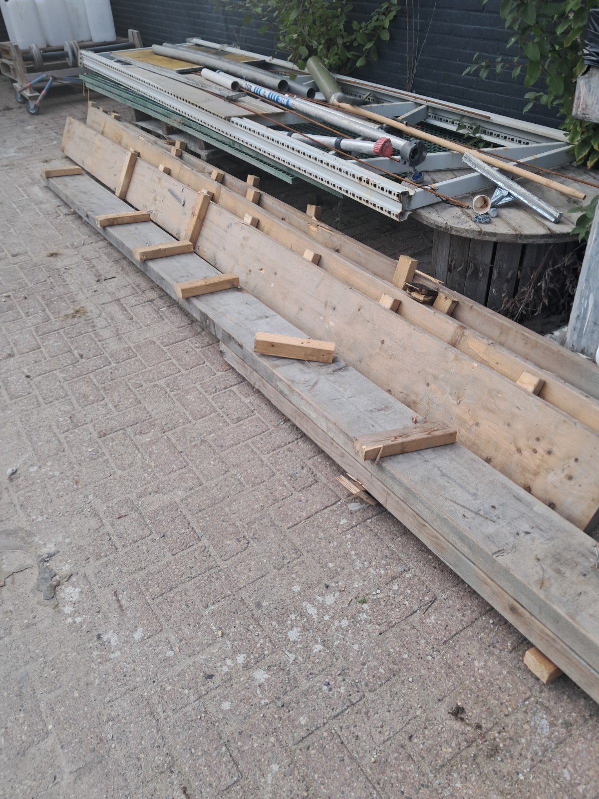 Badding GRATIS 5 METER X 30 CM, Doe-het-zelf en Verbouw, Ophalen of Verzenden