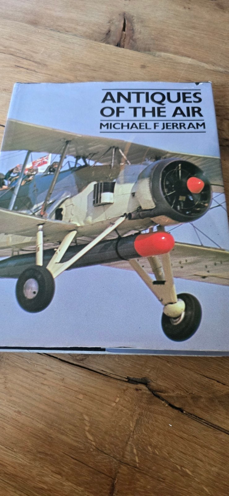 Antiques of the Air - Michael F. Jerram, Ophalen of Verzenden, Zo goed als nieuw, Overige onderwerpen, Michael F. Jerram