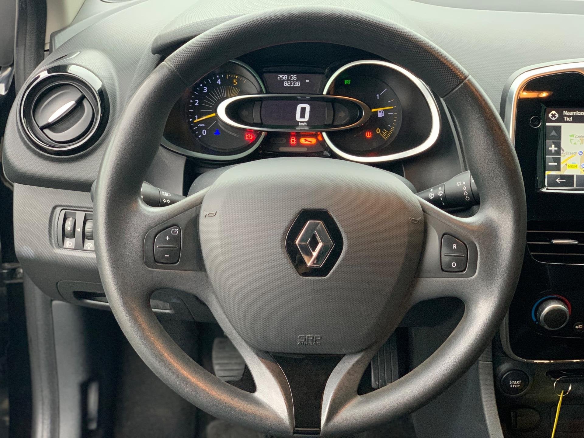 Renault Clio Estate 1.5 dCi ECO Expression|Navigatie|Airco|T, Auto's, Renault, Voorwielaandrijving, Euro 5, Gebruikt, 4 cilinders