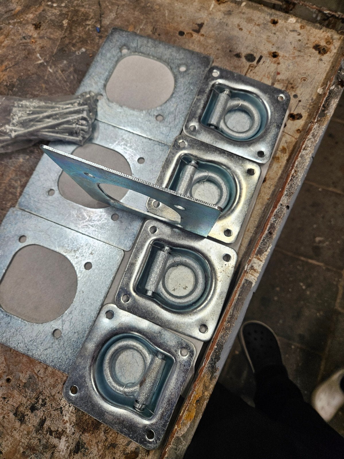 sjorogen voor in bodem aanhanger! 800 kg, Ophalen, Nieuw