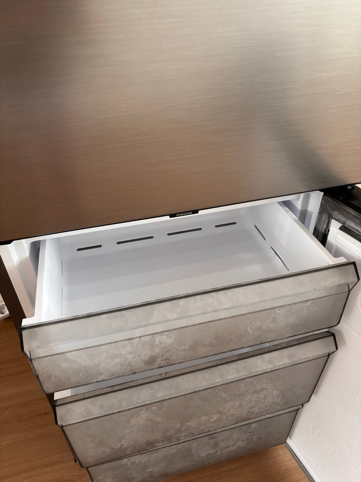 Foto 9 van Samsung RB38A7B6AS9 koel-vriescombinatie – goed werkend