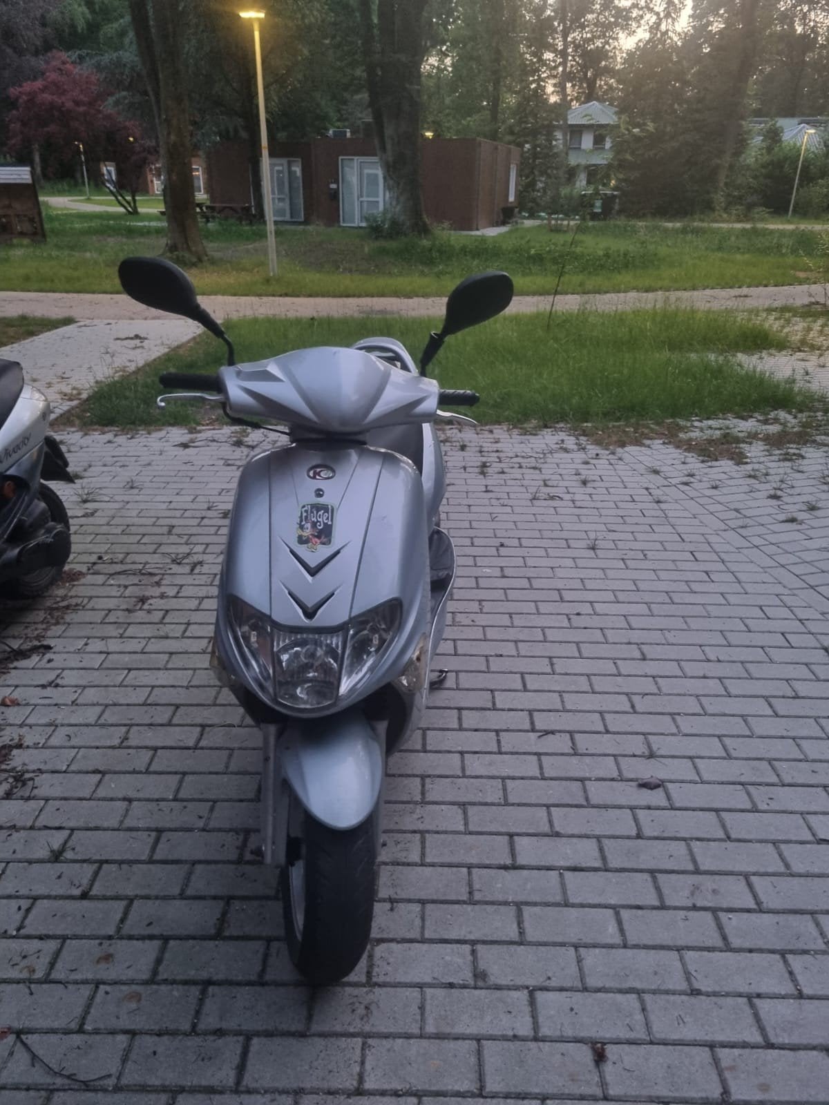 Kymco Agility 50cc Scooter - Goede staat, Fietsen en Brommers, Ophalen
