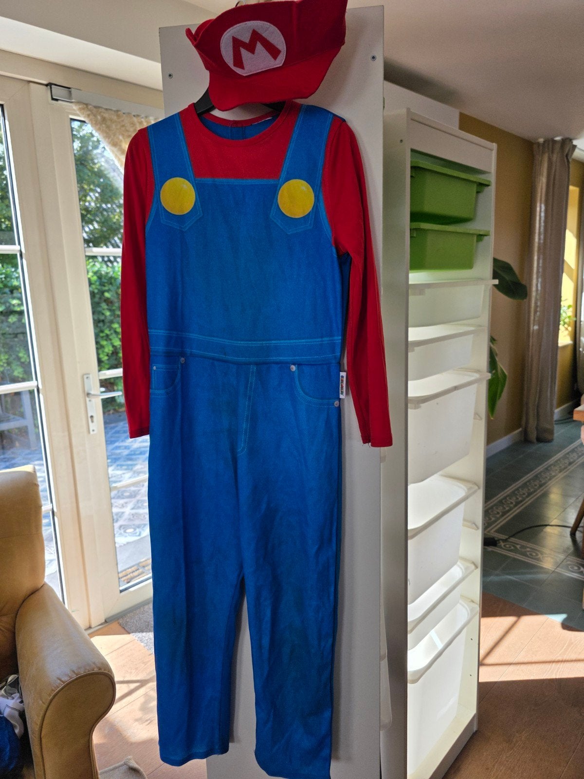 Super Mario kostuum - Maat 122-128, Ophalen of Verzenden, Zo goed als nieuw, 122 t/m 128, Jongen of Meisje