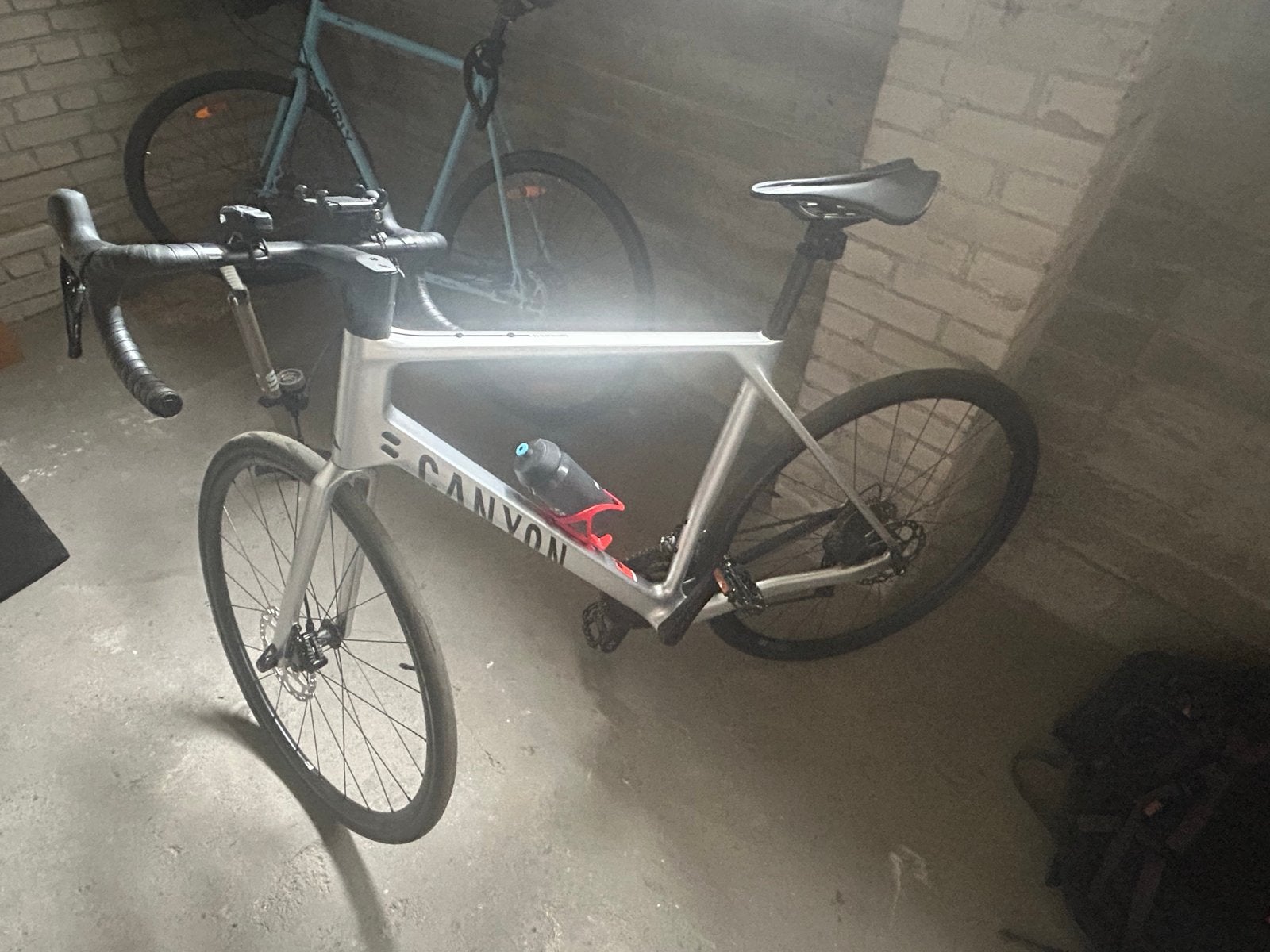 Canyon Endurace CF 7 - Zo goed als nieuw, 28 inch, Zo goed als nieuw, 57 tot 61 cm, Meer dan 20 versnellingen