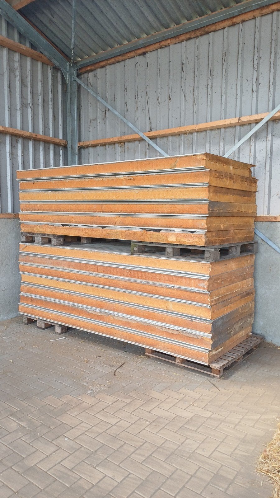 Sandwichpanelen, Ophalen, Gebruikt