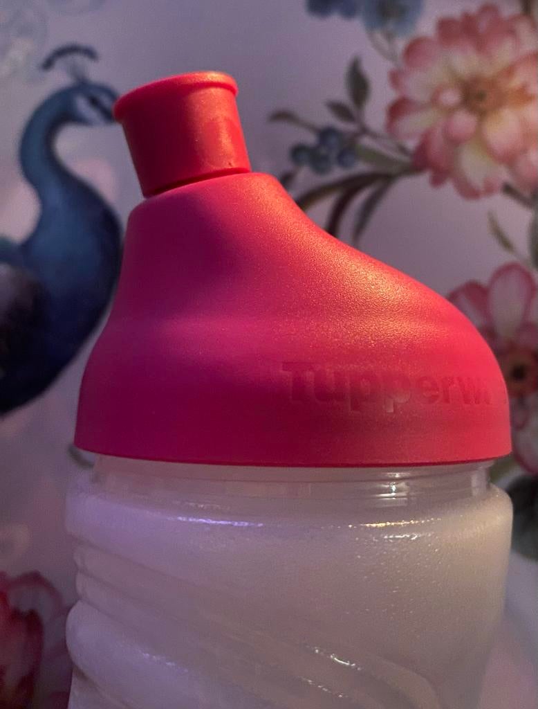 Tupperware Eco Fles 500 ml - Roze/Wit, Ophalen of Verzenden, Nieuw, Rood, Beker of Kan