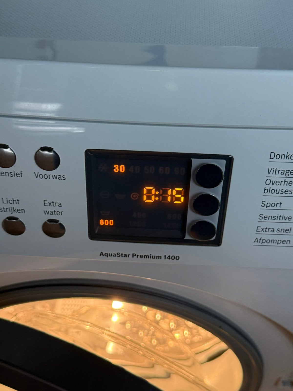 BOSCH WASMACHINE 8KG IZGS, Witgoed en Apparatuur, Wasmachines, 1200 tot 1600 toeren, 8 tot 10 kg, Ophalen of Verzenden, Zo goed als nieuw