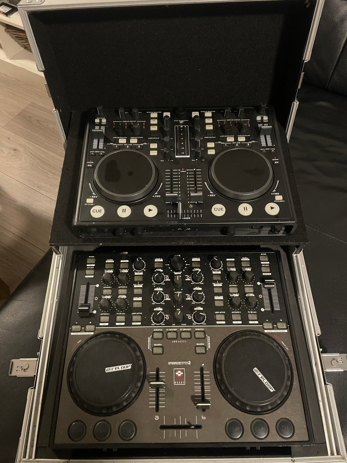 Dj Panelen 2x met reloop flightcase., Muziek en Instrumenten, Ophalen, Gebruikt, Dj-set, Reloop