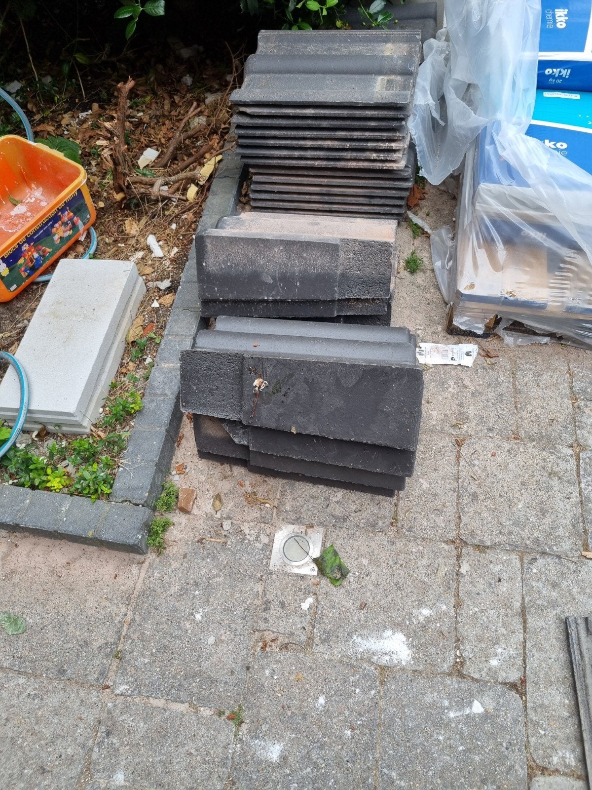 Neroma zwart Braas Frankfurter Pfanne dakpannen - Zwart, Doe-het-zelf en Verbouw, Dakpannen en Dakbedekking, Gebruikt, Steen of Klei