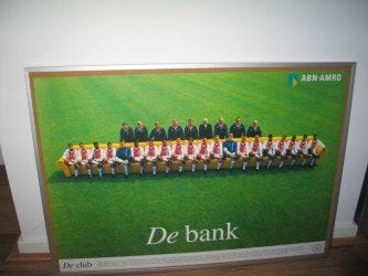 Ajax poster met lijst 1993, Verzamelen, Sportartikelen en Voetbal, Ophalen of Verzenden, Zo goed als nieuw, Ajax, Poster, Plaatje of Sticker
