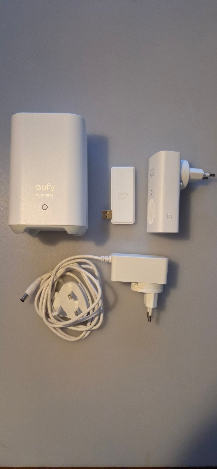 Eufy Security HomeBase 2 met deurbel chime (gong), Audio, Tv en Foto, Ophalen of Verzenden, Zo goed als nieuw