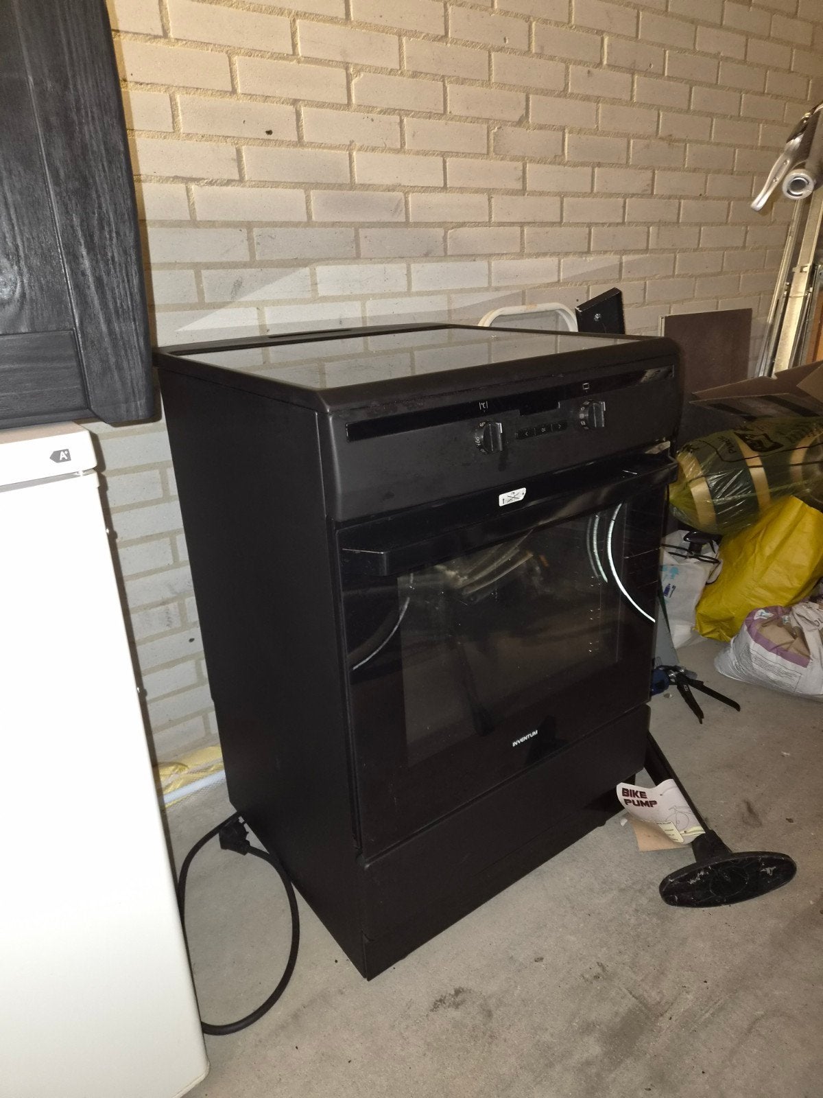 Inventum VFI6042ZWA vrijstaand inductiefornuis., Ophalen, Gebruikt, 60 cm of meer, 4 kookzones