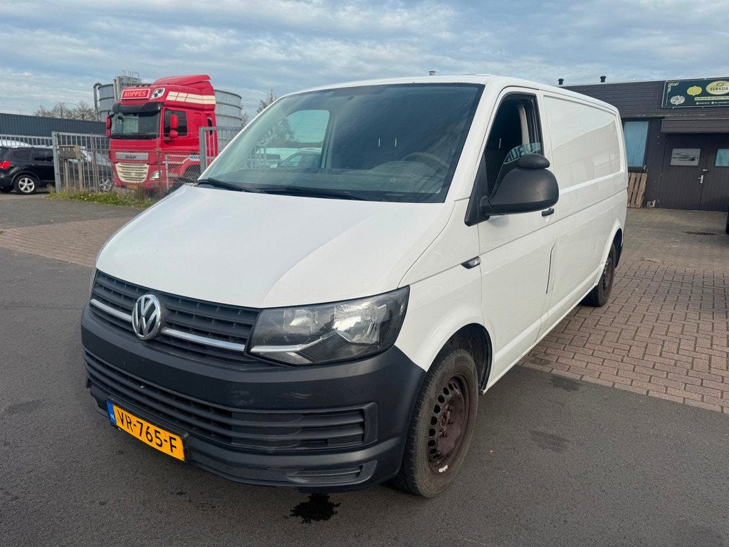 Volkswagen Transporter 2.0 TDI L2H1, Voorwielaandrijving, Euro 5, 15 km/l, Gebruikt