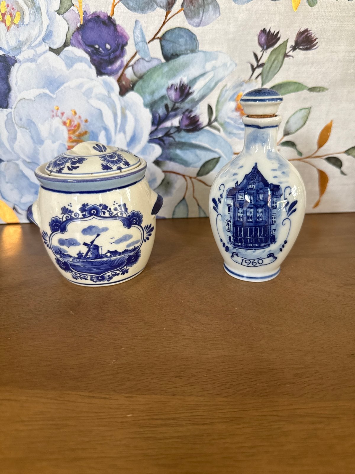 Twee Delfts Blauw verzamelobjecten: mosterdpot en flesje, Ophalen of Verzenden