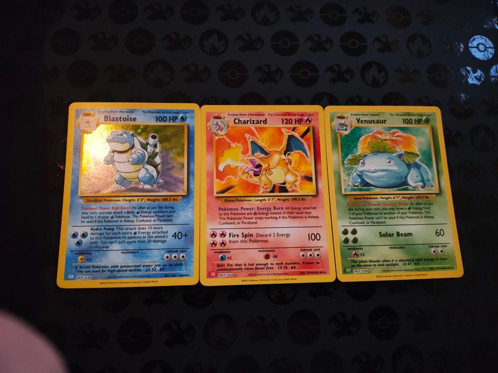 Pokémon tcg classic collection the Big Three💪🏻, Ophalen, Zo goed als nieuw, Meerdere plaatjes
