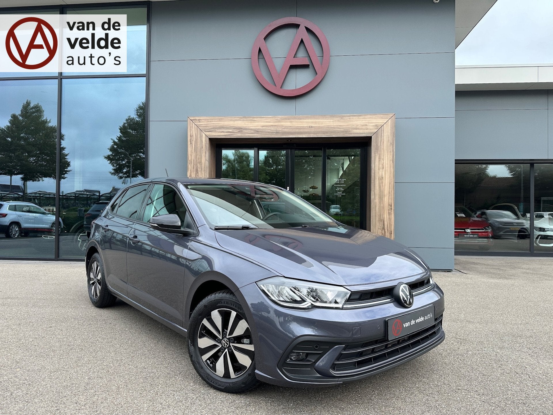 Volkswagen Polo 1.0 TSI DSG 115pk Goal | Camera | Trekhaak |, 12 maanden, Gebruikt, Zwart, Leder en Stof