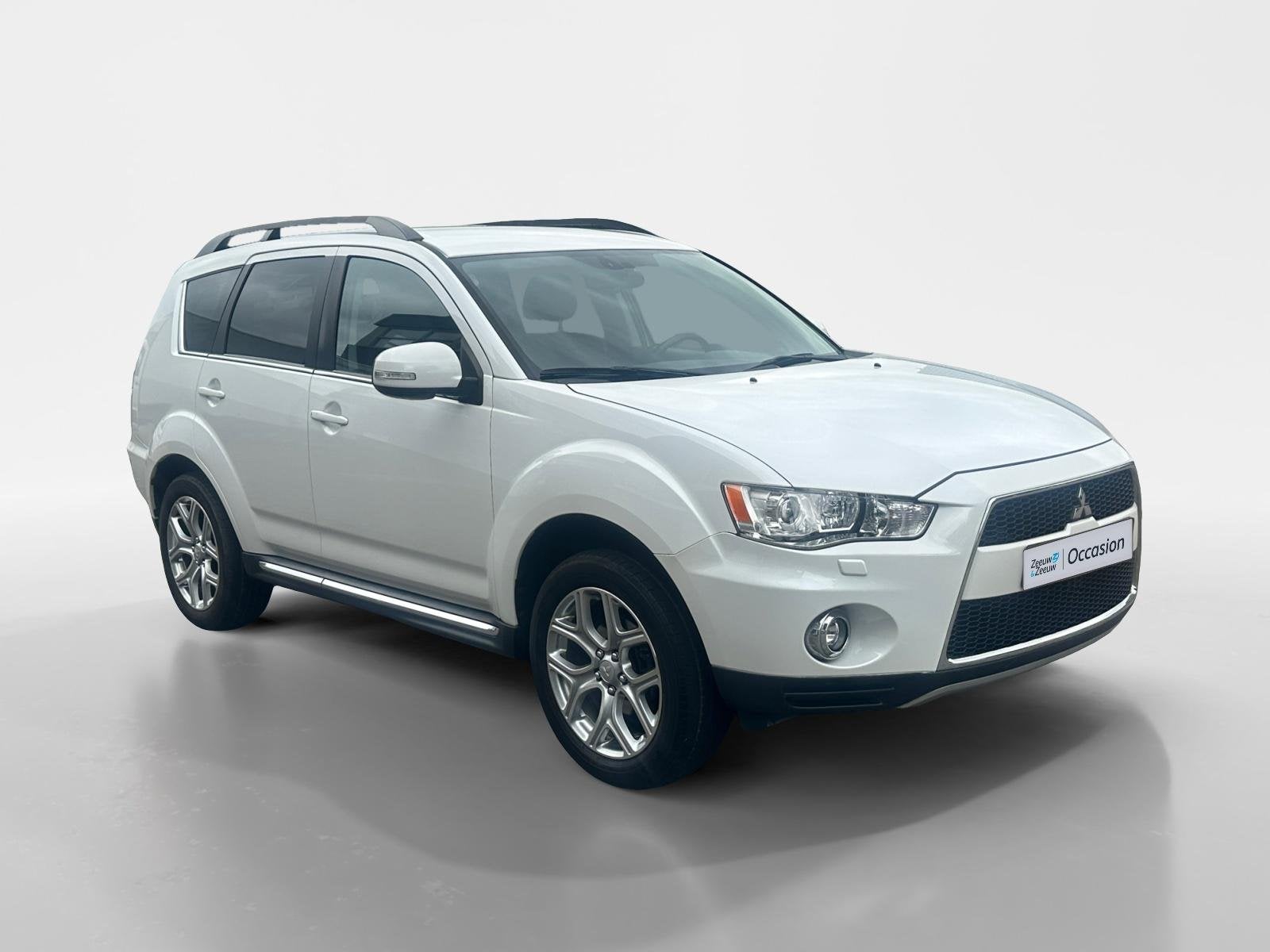 Mitsubishi Outlander 2.0 Edition One | UNIEKE KILOMETERS | N, Auto's, Mitsubishi, Zwart, 4 cilinders, Wit, Bedrijf