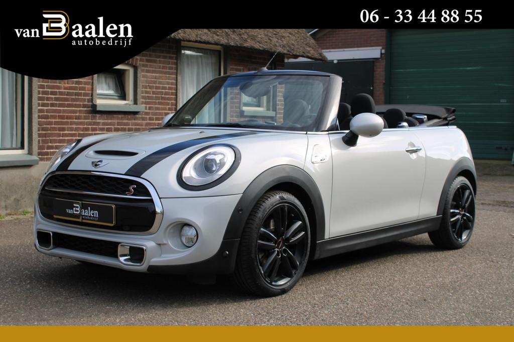 MINI Cabrio 2.0 Cooper S 192Pk JCW AUTOMAAT XENON UNION JACK, 1998 cc, Gebruikt, Cabriolet, 4 stoelen