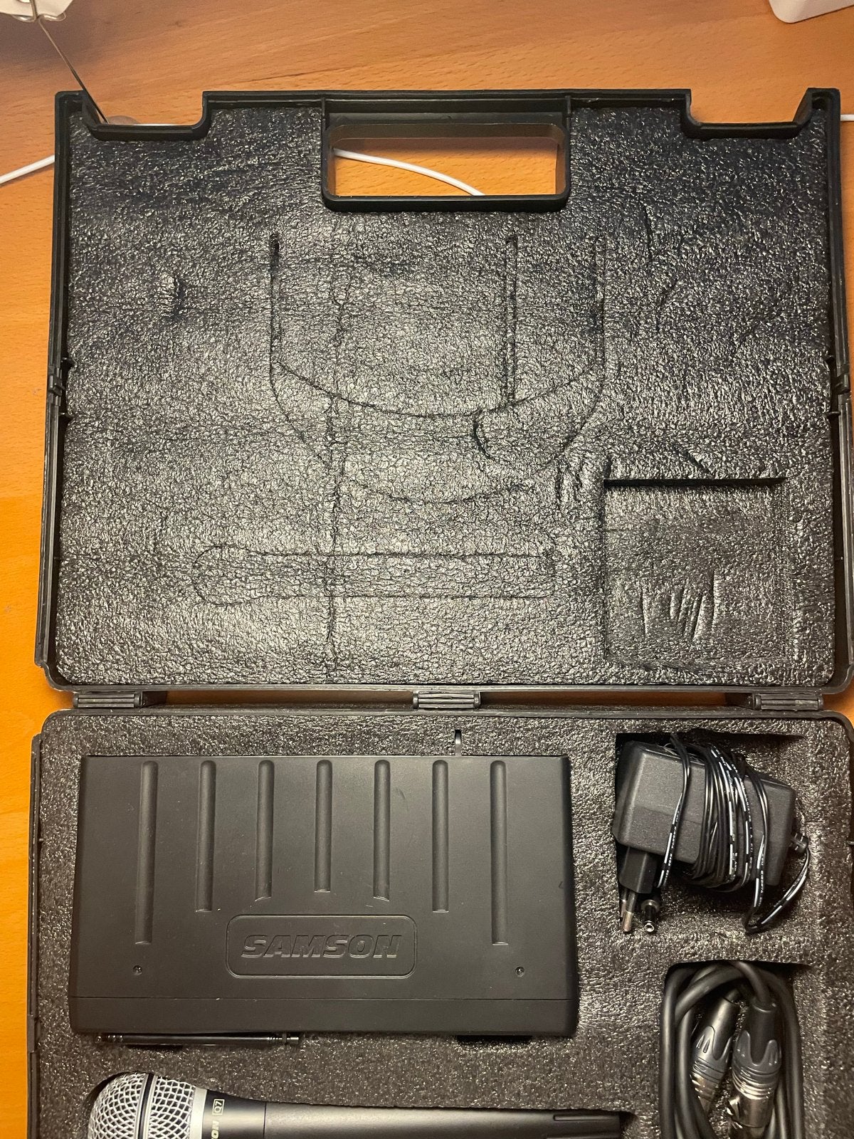 Samson draadloze microfoon Q7 met ontvanger en accessoires, Muziek en Instrumenten, Microfoons, Ophalen of Verzenden, Gebruikt