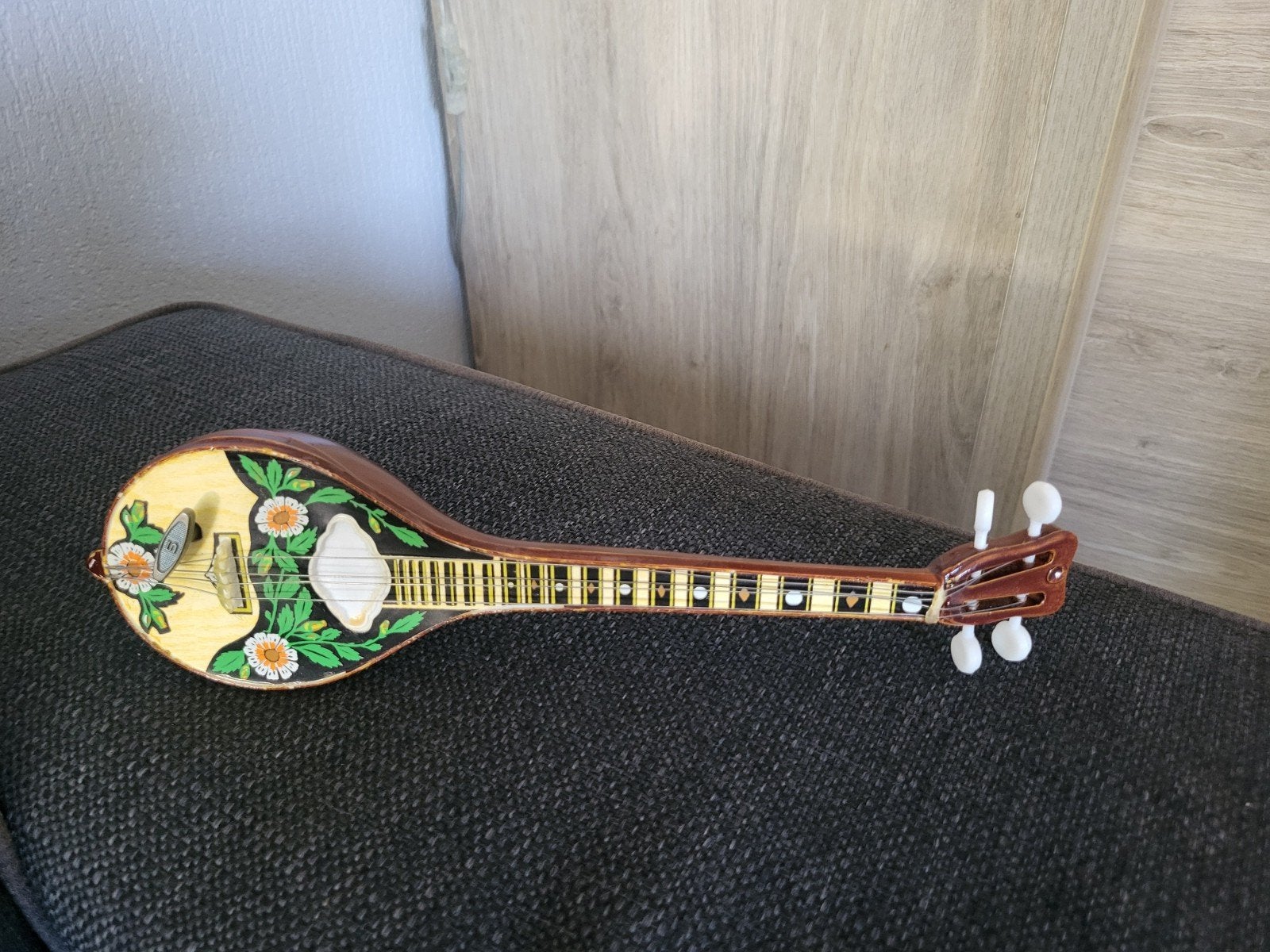 Muziekdoosje, decoratieve Bouzouki, Ophalen, Zo goed als nieuw, Luit, Saz of Bouzouki