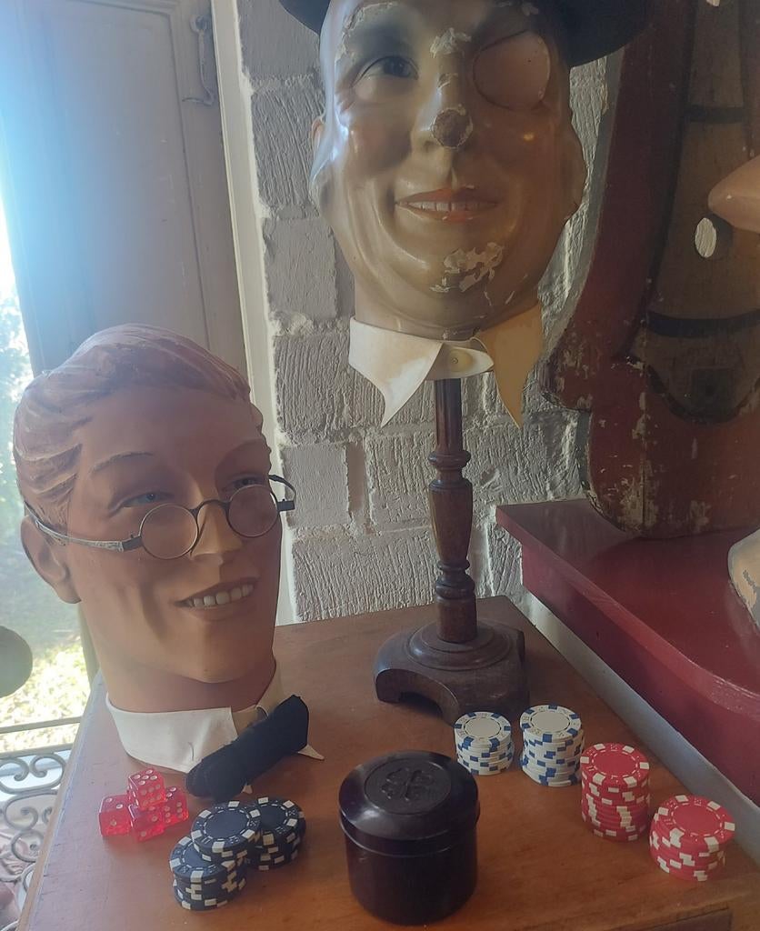 12 x bakelieten schotels in houder met kaart symbolen, Ophalen of Verzenden
