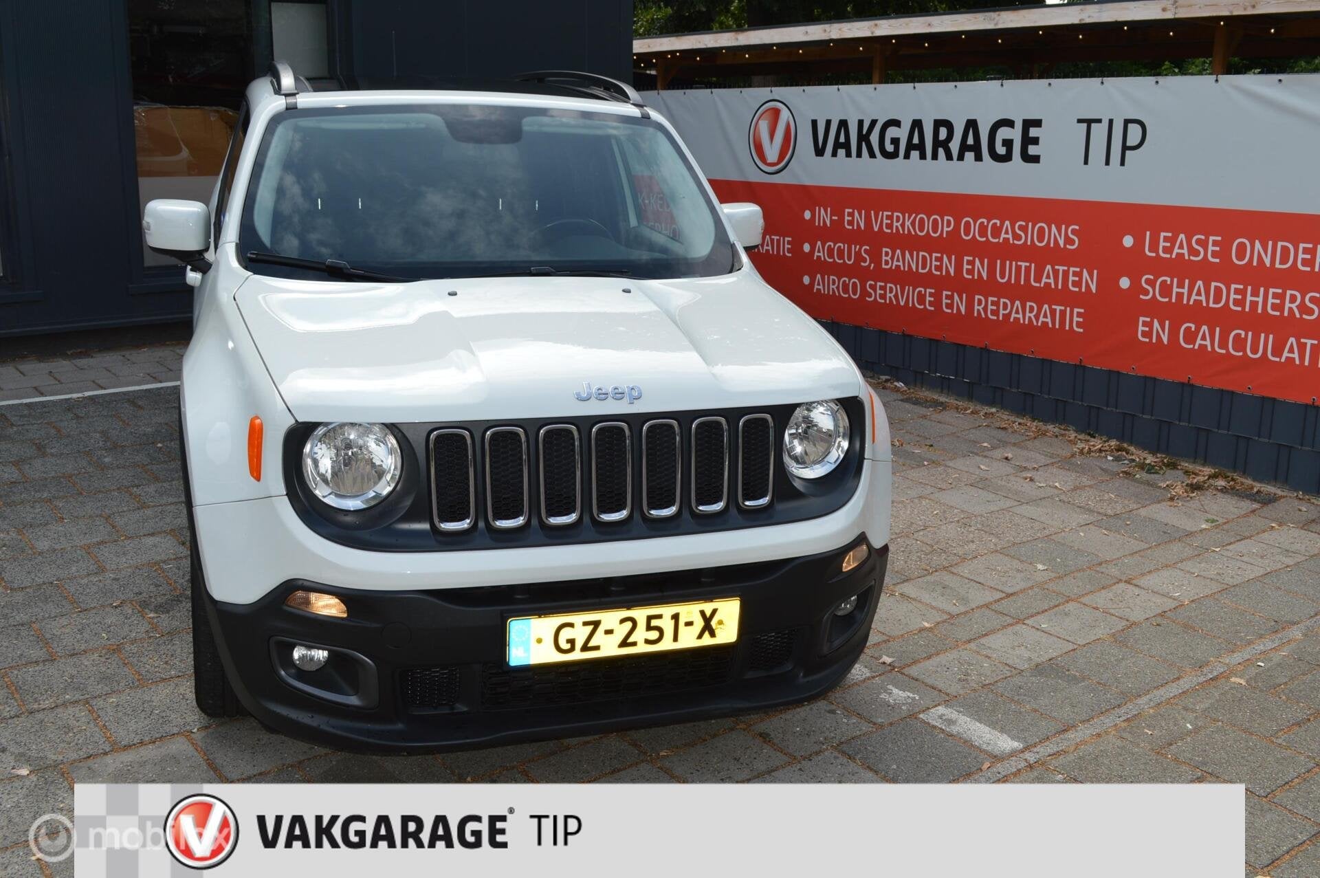 Jeep Renegade 1.4 MultiAir Longitude /Pano, Gebruikt, 4 cilinders, Wit, Origineel Nederlands