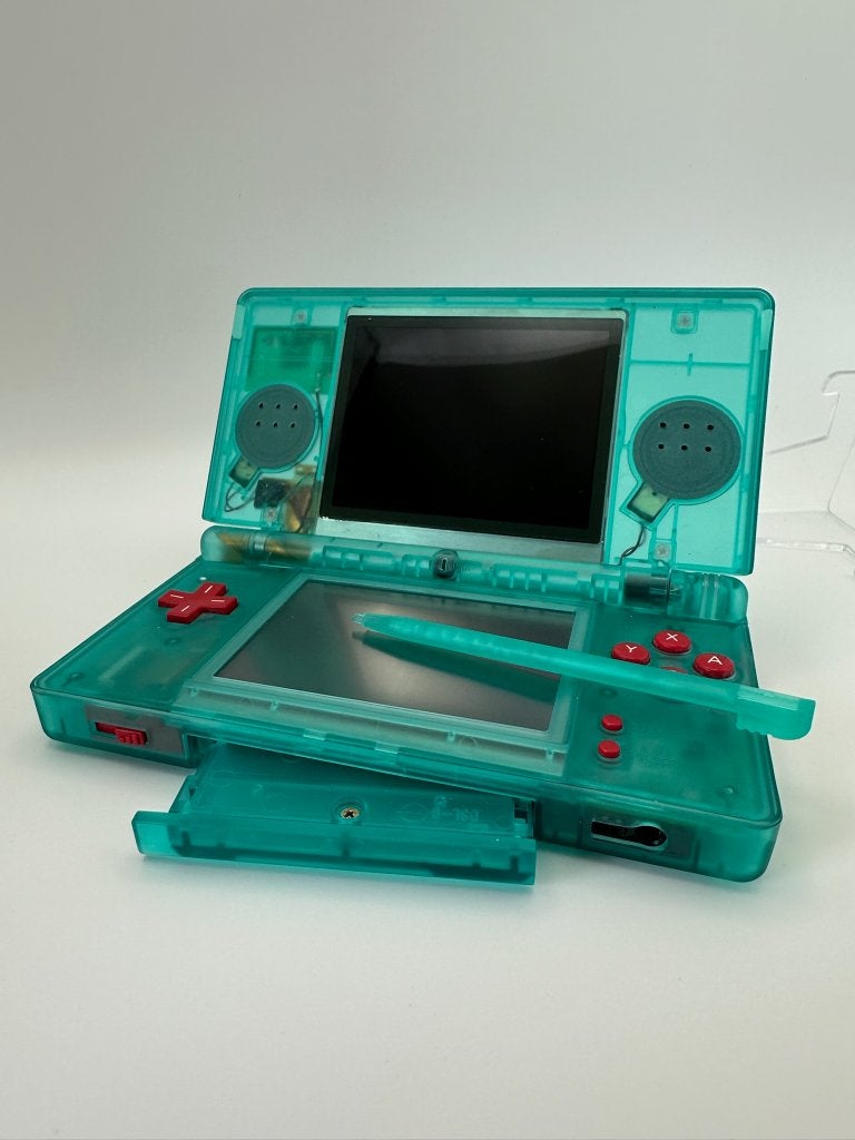Nintendo DS Lite (Refurbished en USB-C ondersteuning), Spelcomputers en Games, Verzenden, Refurbished, Groen, DS Lite