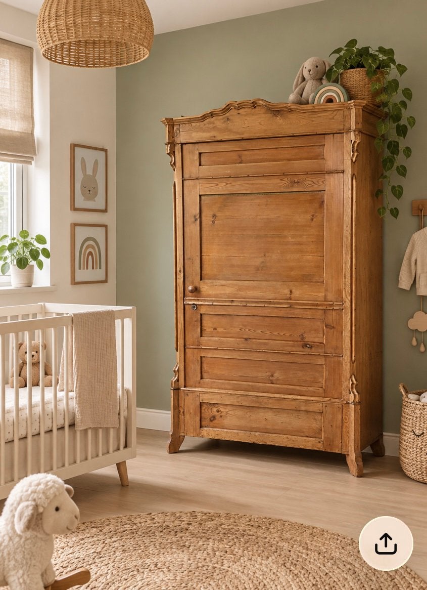 Antieke grenen kast met mooie details, Ophalen of Verzenden