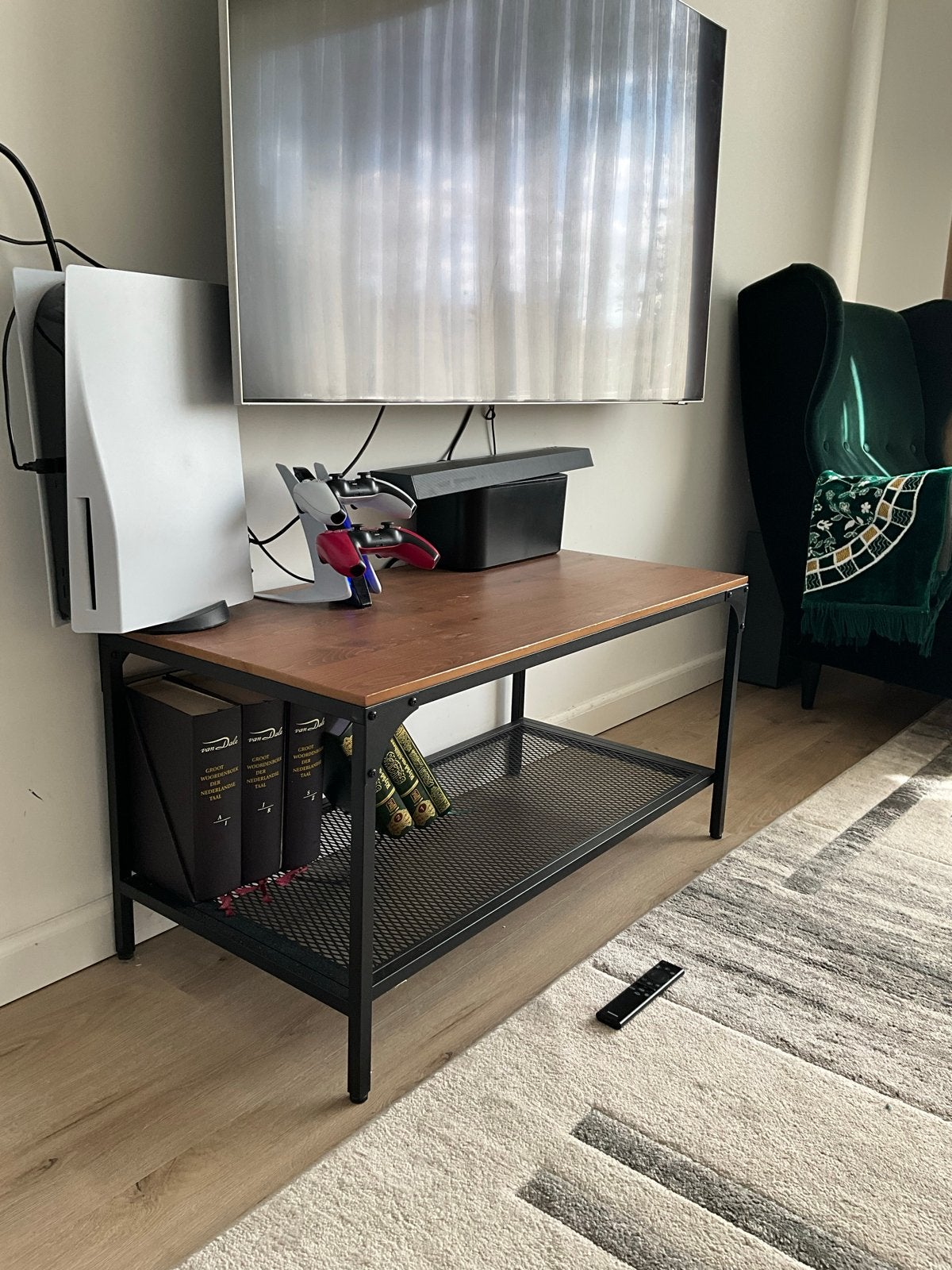 Salontafel of tv tafel  met metalen frame en hout  ikea, Huis en Inrichting, Tafels | Salontafels, Ophalen, Gebruikt, 50 tot 100 cm