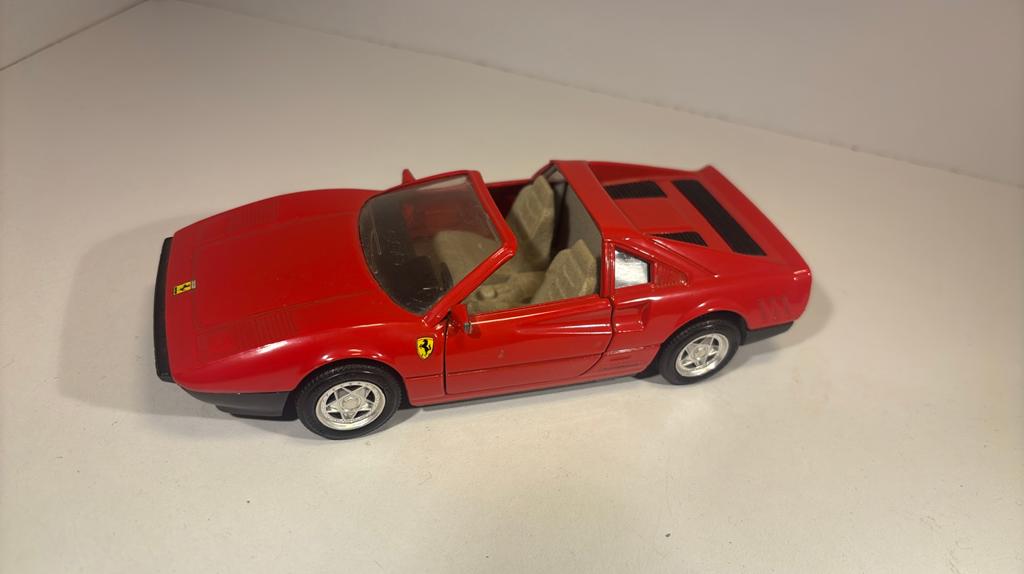 Ferrari gto guiloy 1.24, Ophalen of Verzenden, A, A, A