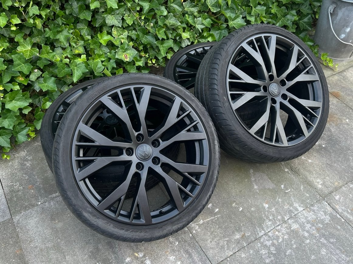 19 inch VW Santiago Velgen Golf 7/7.5 GTI GTD GTE, Auto-onderdelen, Banden en Velgen, Banden en Velgen, Zomerbanden, 19 inch, 225 mm