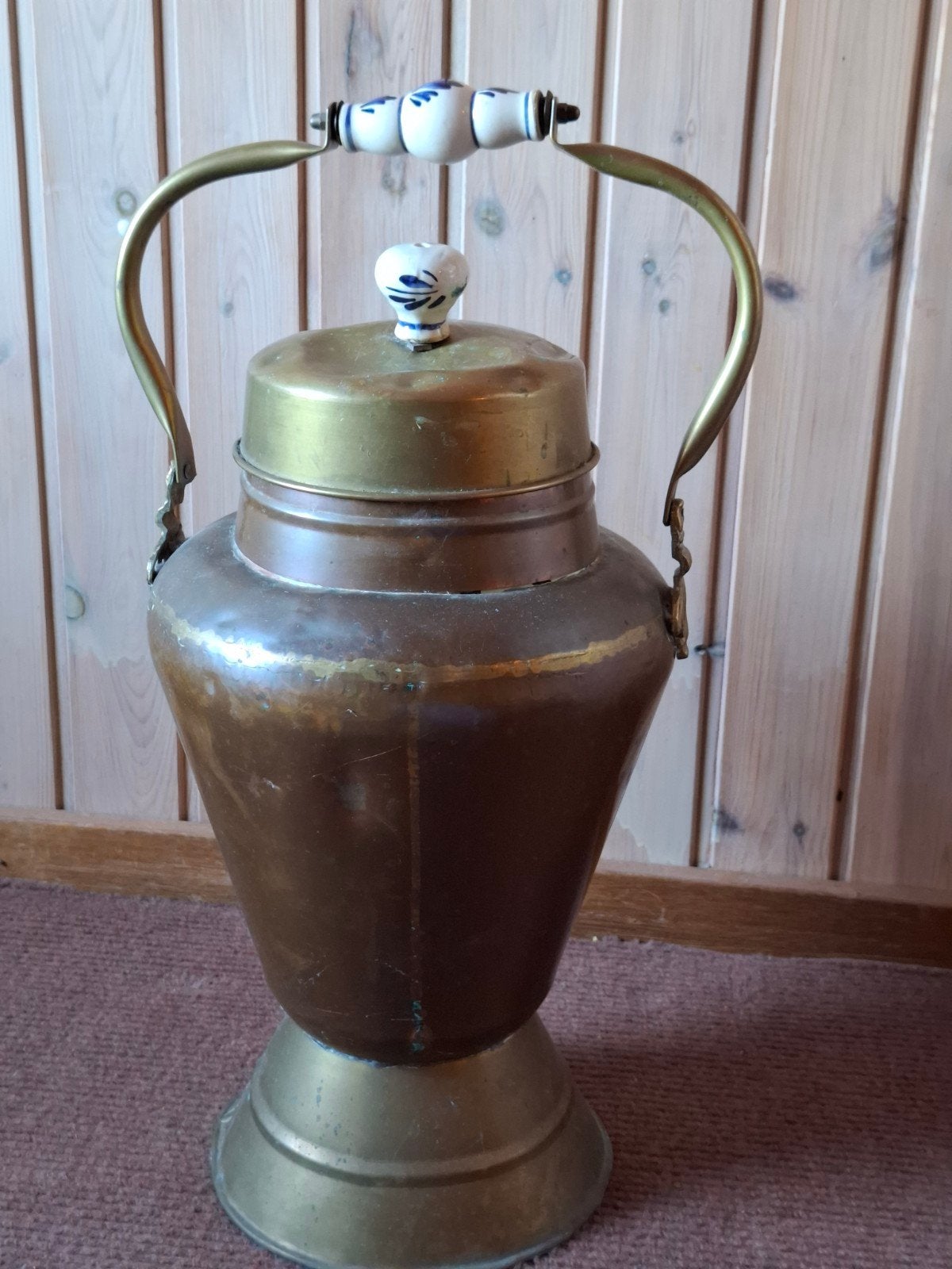 Antieke koperen/bronzen pot met Delfts blauw handvat, Ophalen
