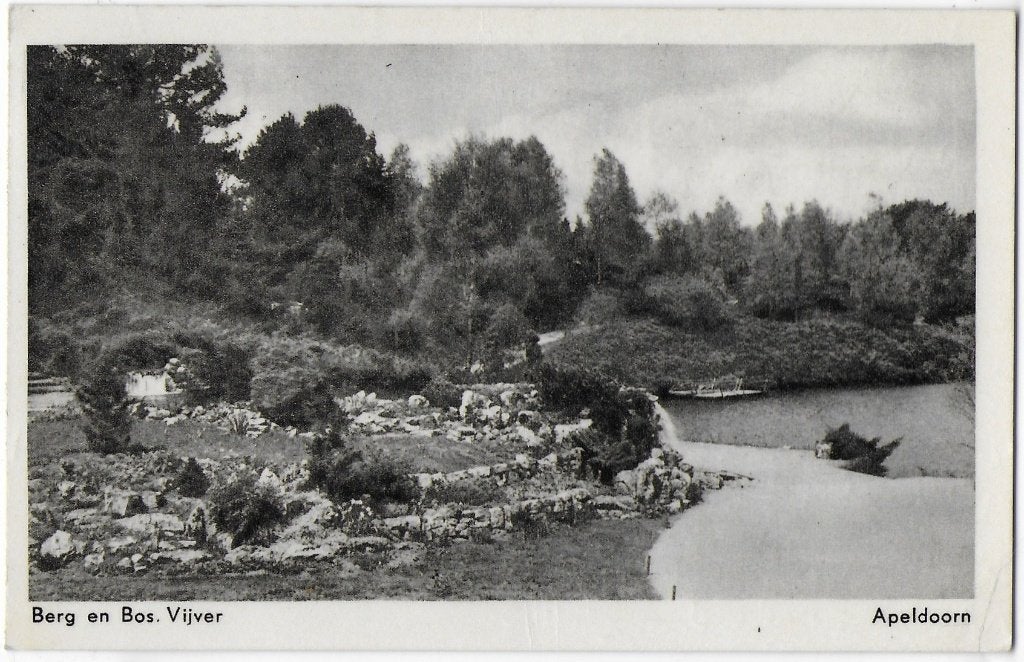 Apeldoorn Berg en Bos gelopen ansichtkaart (B2251, Ophalen of Verzenden, 1960 tot 1980, Gelopen, Gelderland
