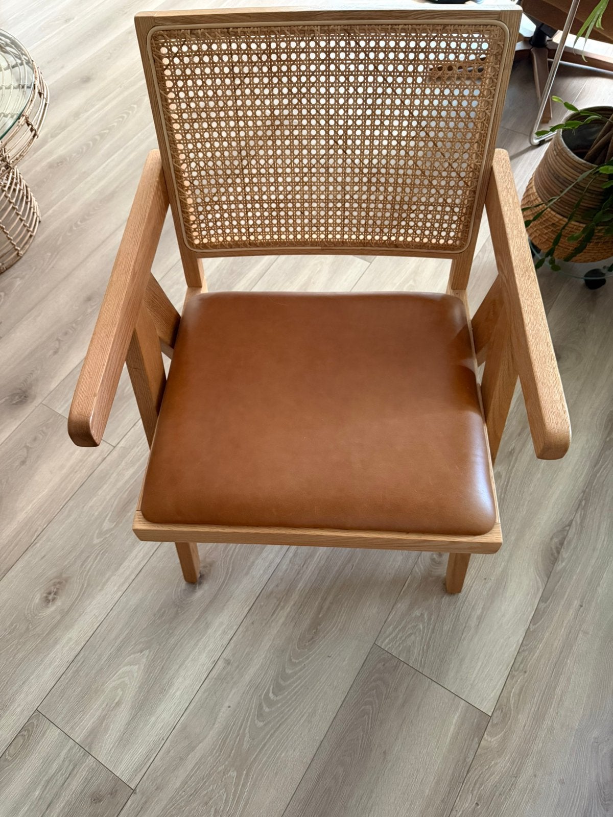 4 eettafelstoelen La roche en eettafel 180loods 5, Huis en Inrichting, Fauteuils, Ophalen, Zo goed als nieuw, Modern, Leer