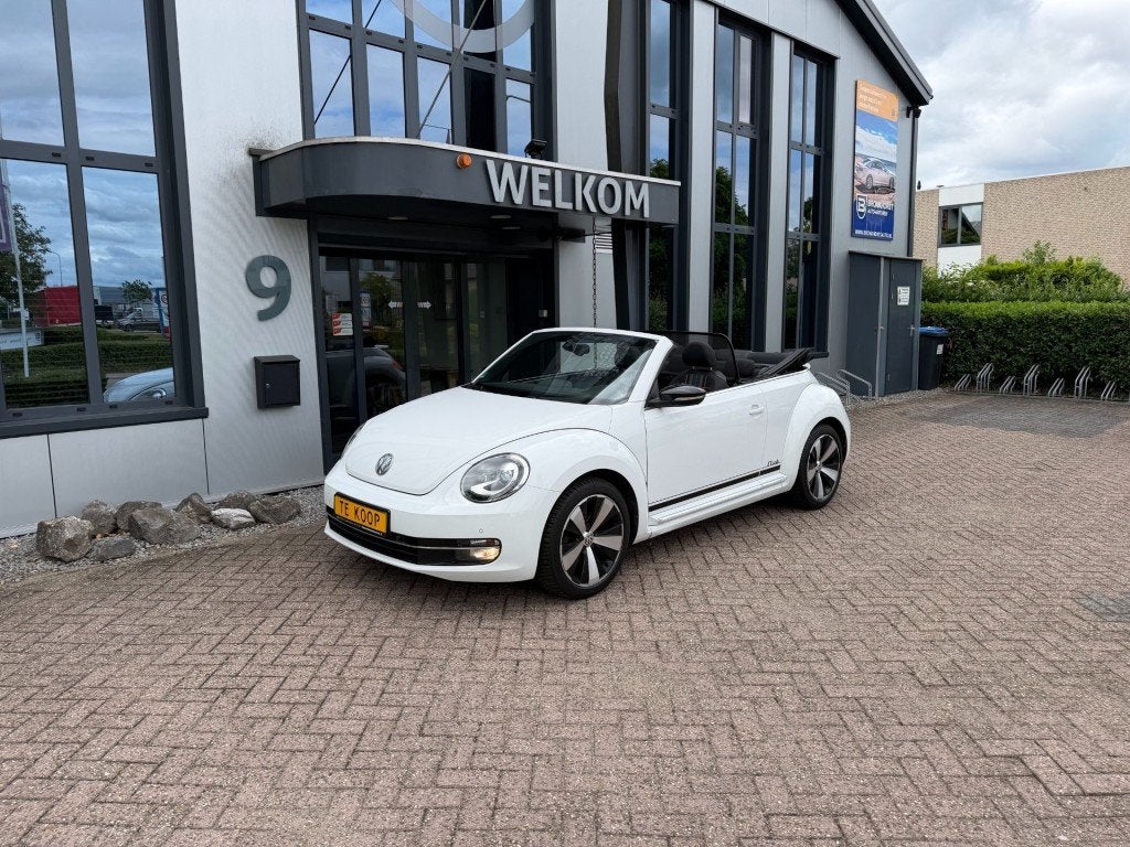 Volkswagen BEETLE Cabriolet 1.2 TSI Club 105PK Navi, PDC, Cl, Voorwielaandrijving, 4 cilinders, Cabriolet, 4 stoelen