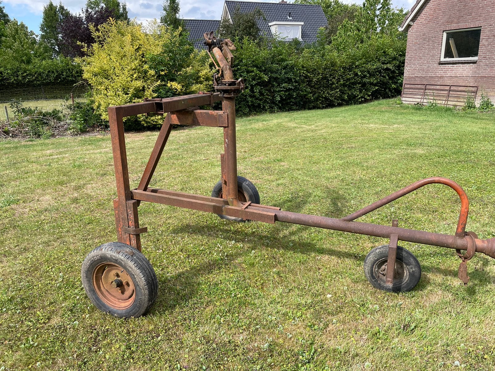 Sproeikanon bauer sproeiwagen haspel pomp sproeier kanon, Ophalen, Zo goed als nieuw