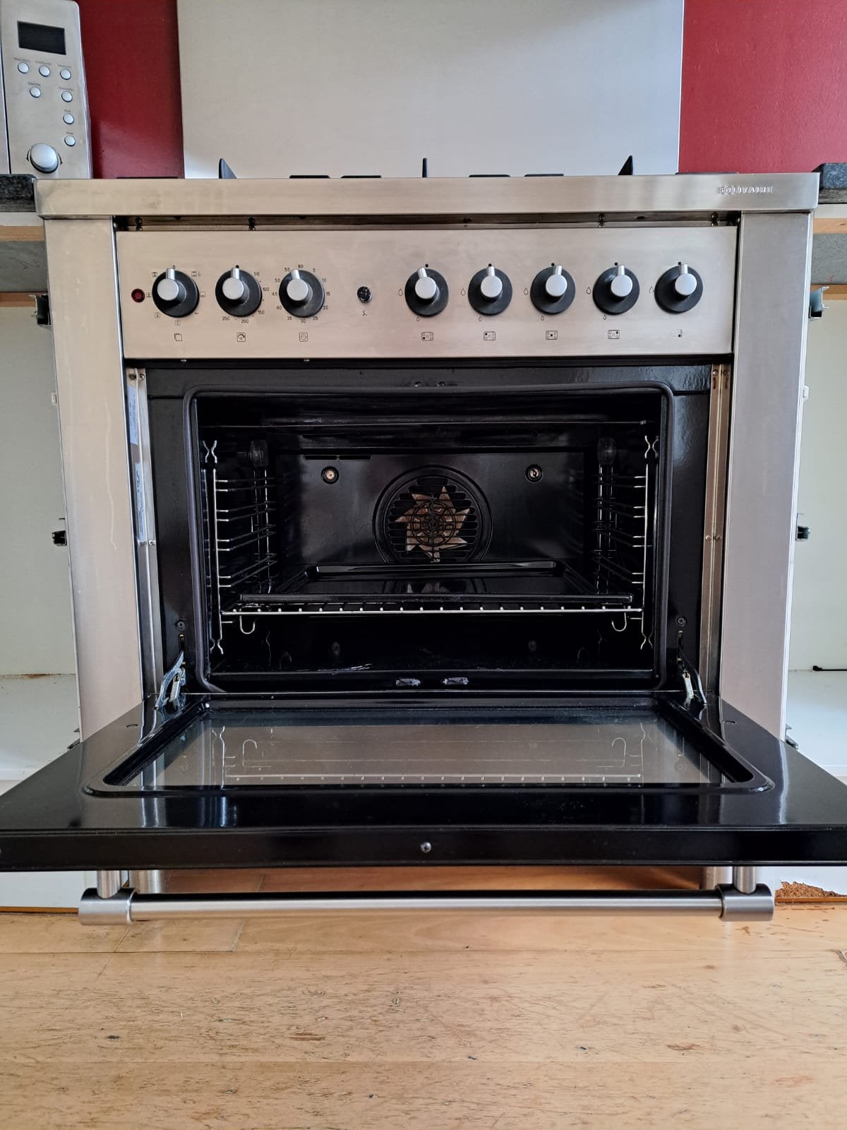 Gasfornuis plus oven, Witgoed en Apparatuur, Ophalen, 4 kookzones, Zo goed als nieuw, Gas